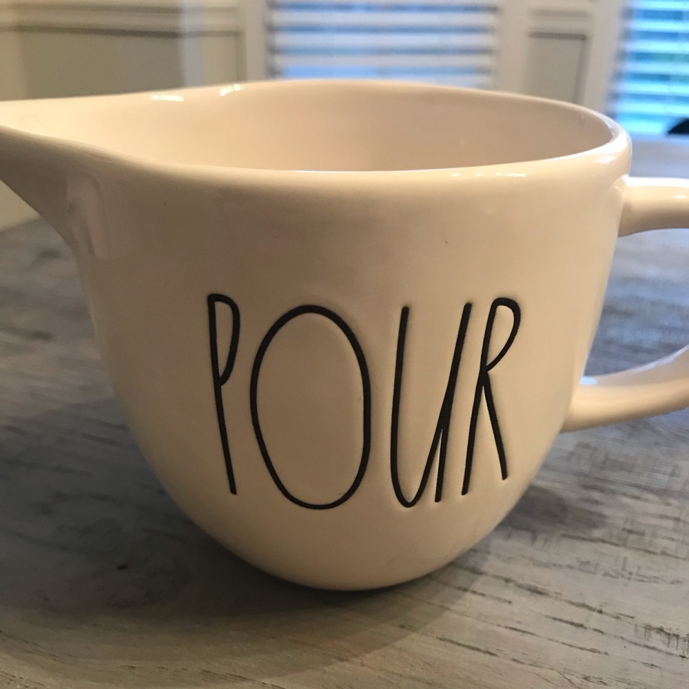 Rae Dunn Pour